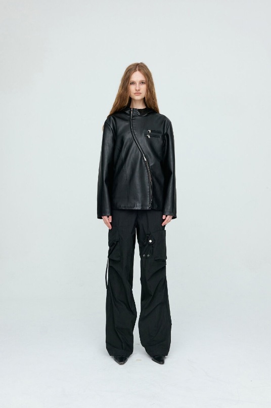 NACHE】 STRAP CARGO PANTS : UNISEX / BLACK 【公式通販】