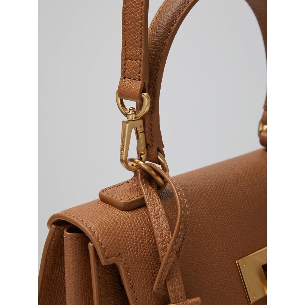 Qoo10 COURONNE COURONNE ステファニー トートバ