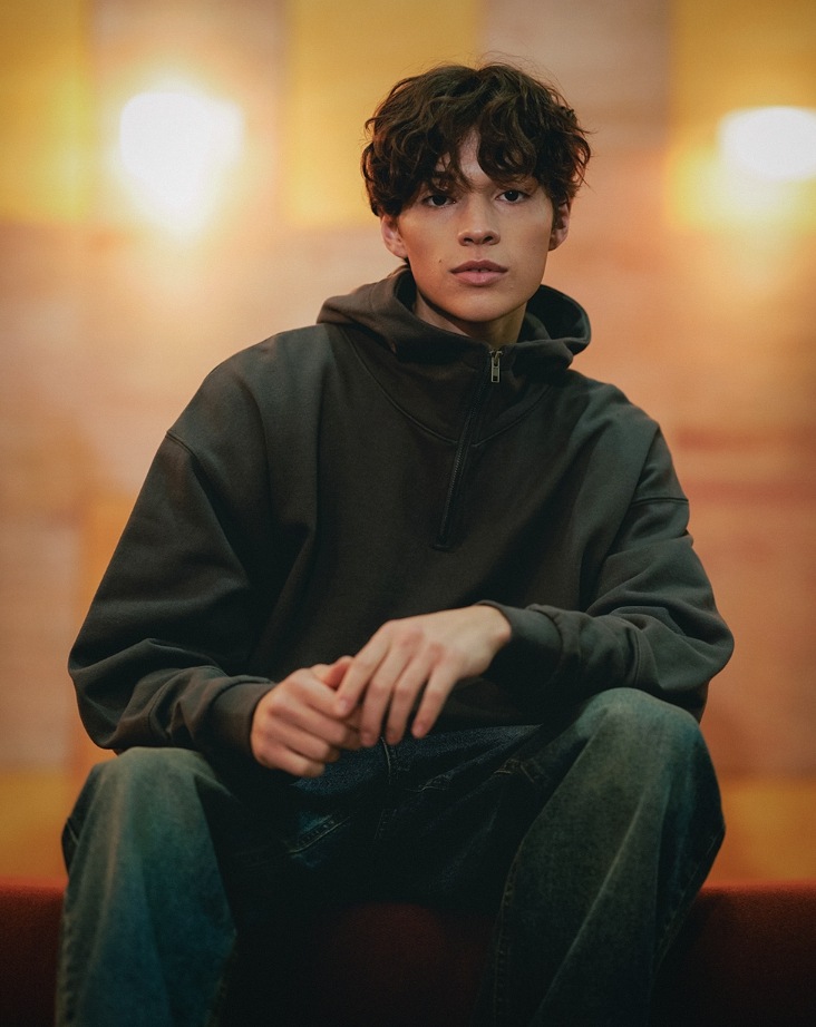 ★送料・関税込★WV PROJECT★Common Heavy Anorak Hood★ WV PROJECT】Common Heavy Anorak Hood / MJHD7682