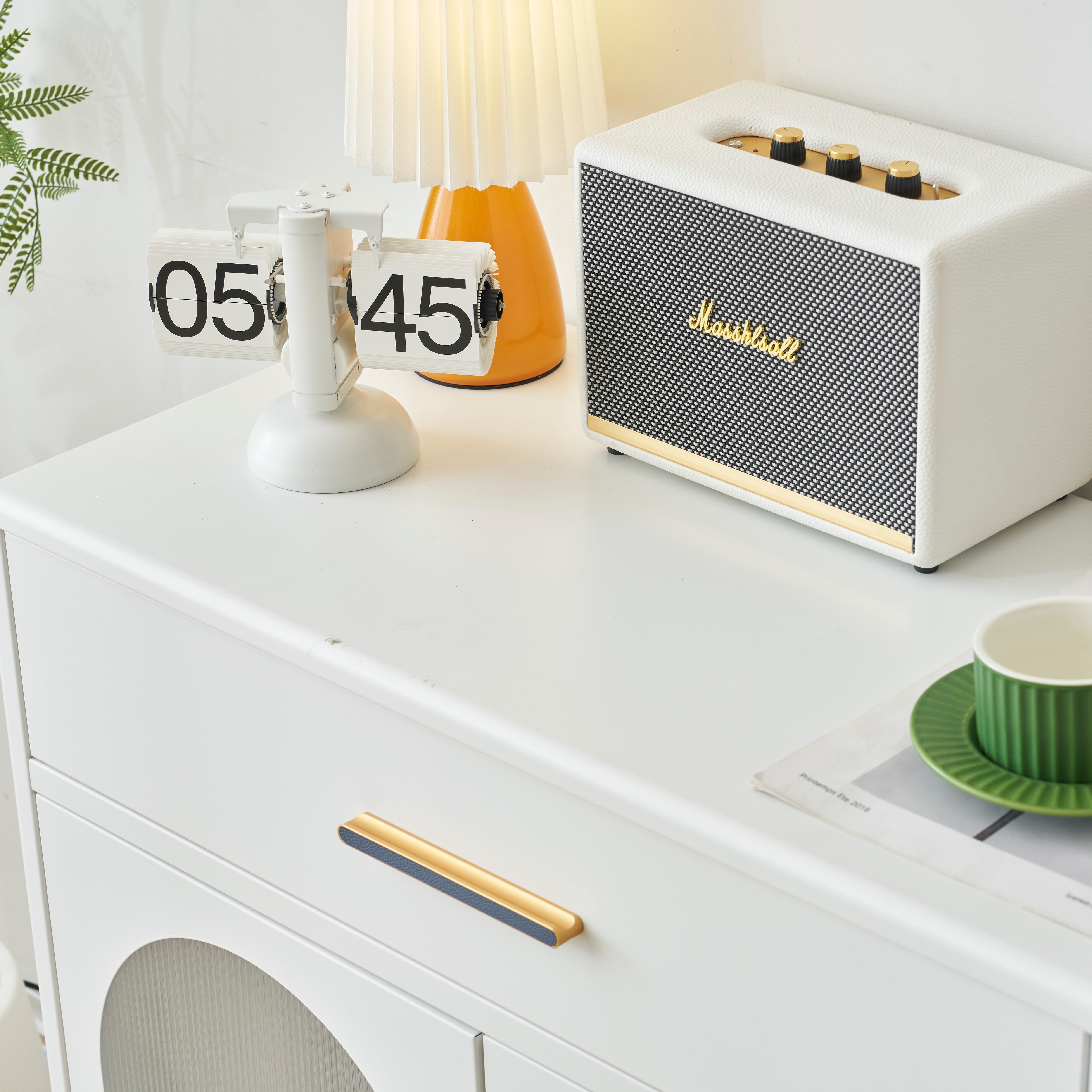 【即日発送】キャビネット 棚 サイドキャビネット キャビネット ロータイプ リビング ブックシェルフ 食器棚 本棚