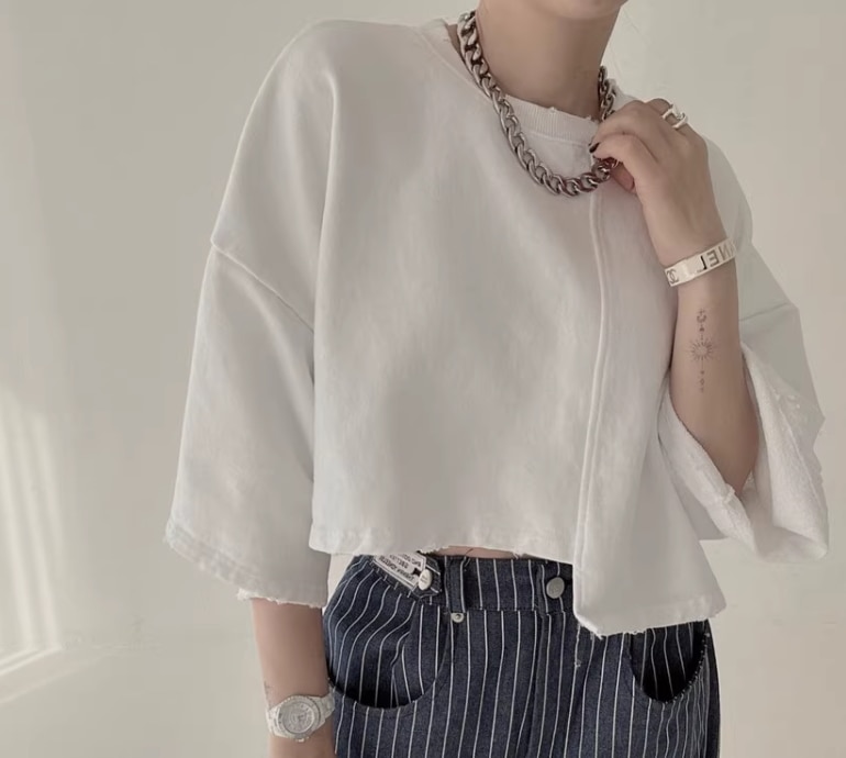 レディース トップス Tシャツ ショート丈 7分袖 袖あり ラウンドネック 襟なし アシンメトリー かわいい 大人可愛い シンプル カジュアル おしゃれ かっこいい ルーズ 個性的 ナチュラル 無地