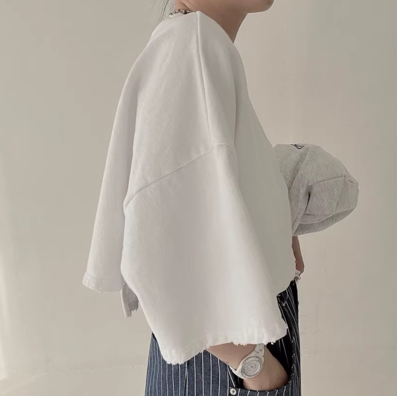 レディース トップス Tシャツ ショート丈 7分袖 袖あり ラウンドネック 襟なし アシンメトリー かわいい 大人可愛い シンプル カジュアル おしゃれ かっこいい ルーズ 個性的 ナチュラル 無地