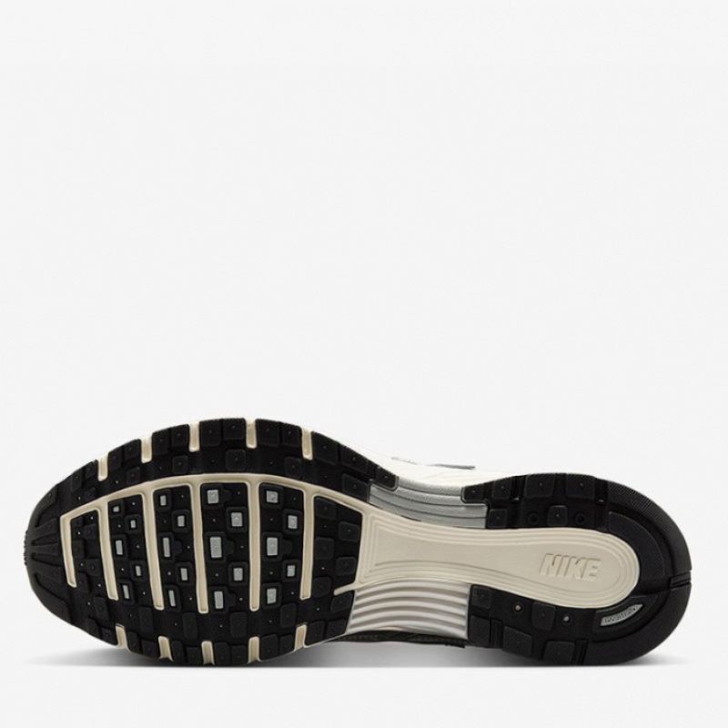 ナイキ スニーカー P-6000 CD6404-105 ナイキ スニーカー P-6000 CD6404-105