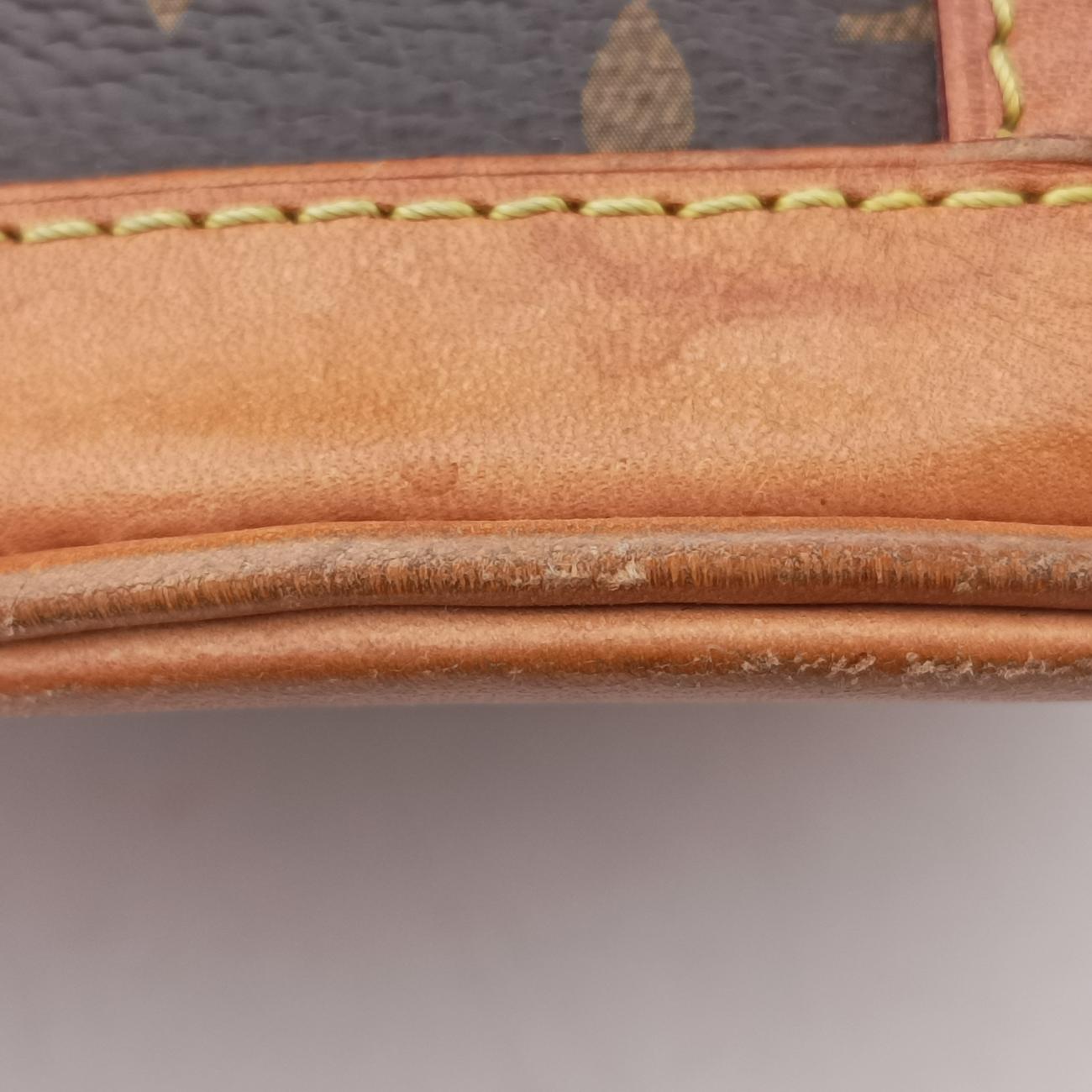 ダッフル モノグラム/ブラウン系 モノグラムキャンバス M43587 DU4158中古 ダッフル モノグラム/ブラウン系 モノグラムキャンバス M43587 DU4158中古