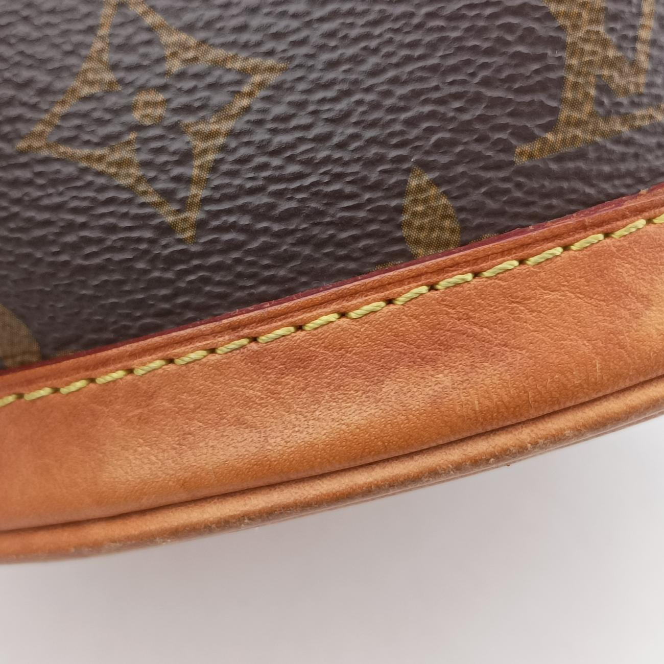 ダッフル モノグラム/ブラウン系 モノグラムキャンバス M43587 DU4158中古 ダッフル モノグラム/ブラウン系 モノグラムキャンバス M43587 DU4158中古