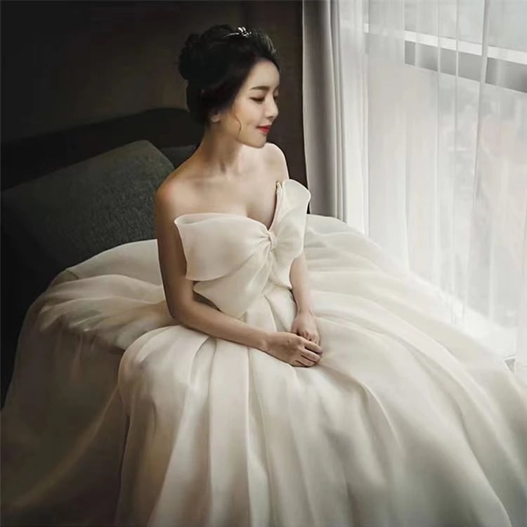 ウェディングドレス ウェディングドレス白 パーティードレス パフスリーブ オフショルダー 花嫁ロングドレス 結婚式 二次会 お呼ばれ 挙式 姫系 ウェディングドレス ウェディングドレス白 パーティードレス パフスリーブ オフショルダー 花嫁ロングドレス 結婚式 二次会 お呼ばれ 挙式 姫系