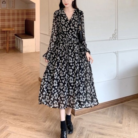 花柄ロングワンピース ワンピース ロング丈 袖あり 綿 花柄 爽やか 大人スタイル 大人可愛い きれいめ シンプル カジュアル 大人 上品 おしゃれ かっこいい レトロ アジアン 大人可愛い 大人女子 花柄ロングワンピース ワンピース ロング丈 袖あり 綿 花柄 爽やか 大人スタイル 大人可愛い きれいめ シンプル カジュアル 大人 上品 おしゃれ かっこいい レトロ アジアン 大人可愛い 大人女子