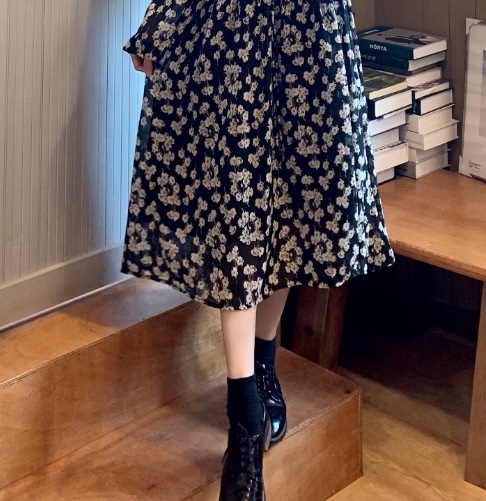 花柄ロングワンピース ワンピース ロング丈 袖あり 綿 花柄 爽やか 大人スタイル 大人可愛い きれいめ シンプル カジュアル 大人 上品 おしゃれ かっこいい レトロ アジアン 大人可愛い 大人女子 花柄ロングワンピース ワンピース ロング丈 袖あり 綿 花柄 爽やか 大人スタイル 大人可愛い きれいめ シンプル カジュアル 大人 上品 おしゃれ かっこいい レトロ アジアン 大人可愛い 大人女子