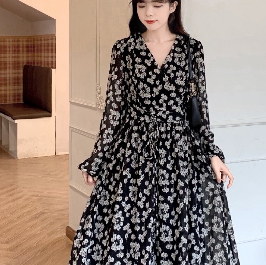 花柄ロングワンピース ワンピース ロング丈 袖あり 綿 花柄 爽やか 大人スタイル 大人可愛い きれいめ シンプル カジュアル 大人 上品 おしゃれ かっこいい レトロ アジアン 大人可愛い 大人女子 花柄ロングワンピース ワンピース ロング丈 袖あり 綿 花柄 爽やか 大人スタイル 大人可愛い きれいめ シンプル カジュアル 大人 上品 おしゃれ かっこいい レトロ アジアン 大人可愛い 大人女子