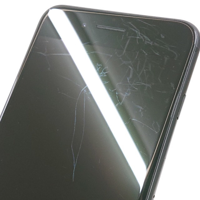 iPhone7 Plus 32GB au ブラック 送料無料 本体 c06756 【中古】