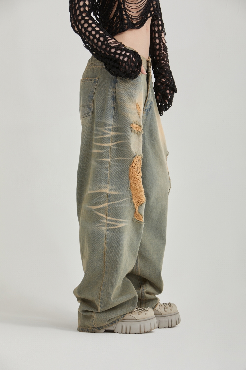 LE SSERAFIM チェウォン 着用/GATELESS/BAD DENIM LE SSERAFIM チェウォン 着用/GATELESS/BAD DENIM