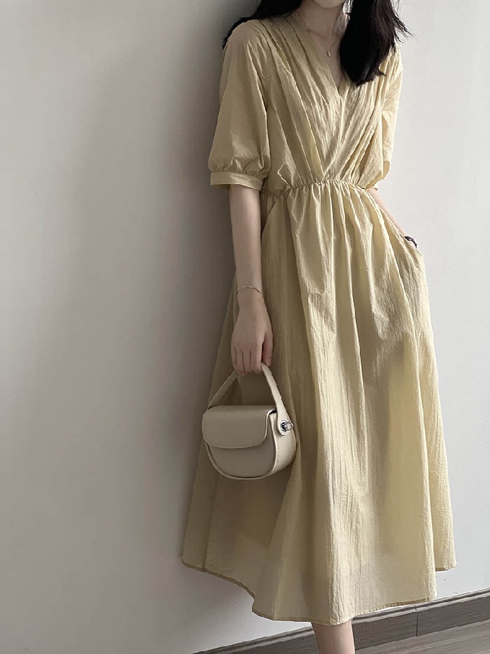 ワンピース 夏 レディース 半袖 Vネック シワ加工 ロング丈 ワンピース 大きいサイズ 夏 秋 ビッグシルエット 幅広カフス お洒落 体型カバー 着痩せ 涼しげ ひんやり 肌触り優しく シンプル カ ワンピース 夏 レディース 半袖 Vネック シワ加工 ロング丈 ワンピース 大きいサイズ 夏 秋 ビッグシルエット 幅広カフス お洒落 体型カバー 着痩せ 涼しげ ひんやり 肌触り優しく シンプル カ