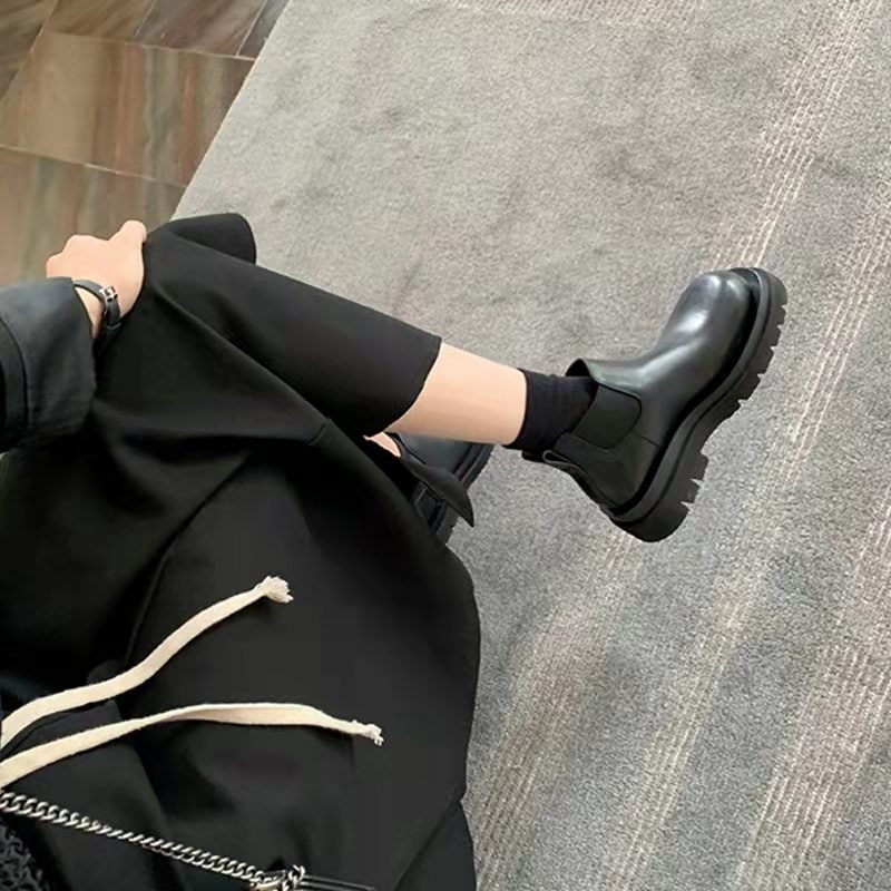 春と秋のラウンドインマーティン厚底煙突チェルシーショートブーツ女