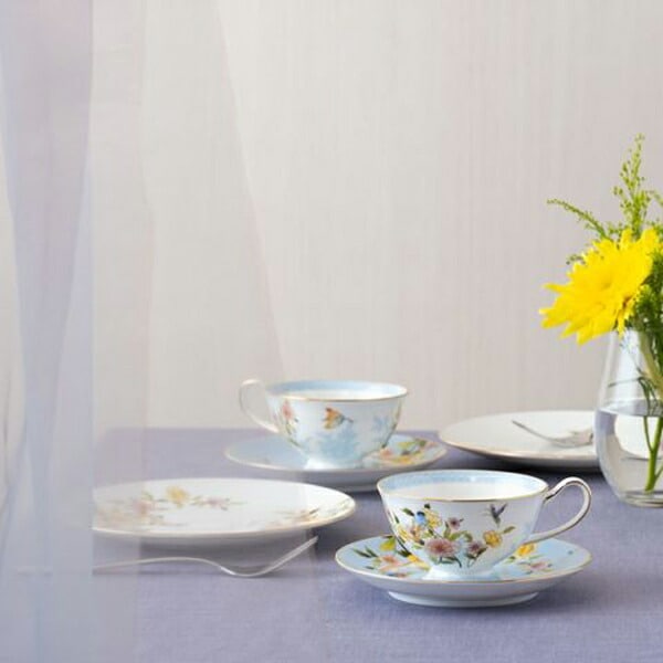 ラマージュ ティーコーヒー碗皿セット 200cc 2人用 NARUMI(ナルミ) 52468-23078 食器 ティーカップ コーヒーカップ ソーサー ペア r7c ラマージュ ティーコーヒー碗皿セット 200cc 2人用 NARUMI(ナルミ) 52468-23078 食器 ティーカップ コーヒーカップ ソーサー ペア r7c