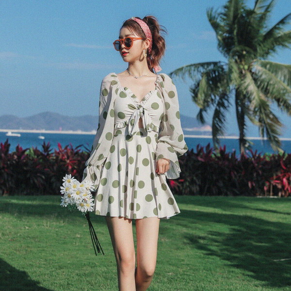 新品入荷 水着 レディース 体型カバー 体型カバー水着 ぽっちゃり ぽっちゃり オトナ女子 大きいサイズ フリル 可愛い お洒落 お腹カバー 着痩せ 袖付き ママ水着 お尻 ミセス フレア 20代 3