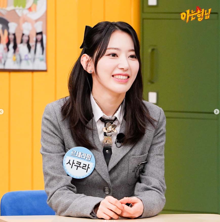 [LE SSERAFIM サクラ着用 ] Ciel ribbon hair pin シーエル リボン ヘアピン 韓国人気のヘアトング