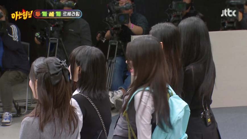 [LE SSERAFIM サクラ着用 ] Ciel ribbon hair pin シーエル リボン ヘアピン 韓国人気のヘアトング