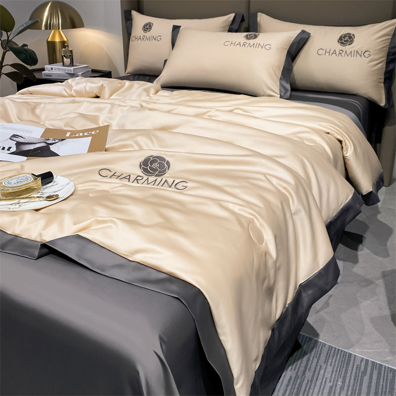 寝具 アイスシルクの夏の掛け布団4ピース涼感エアコン掛け布団シングルダブル