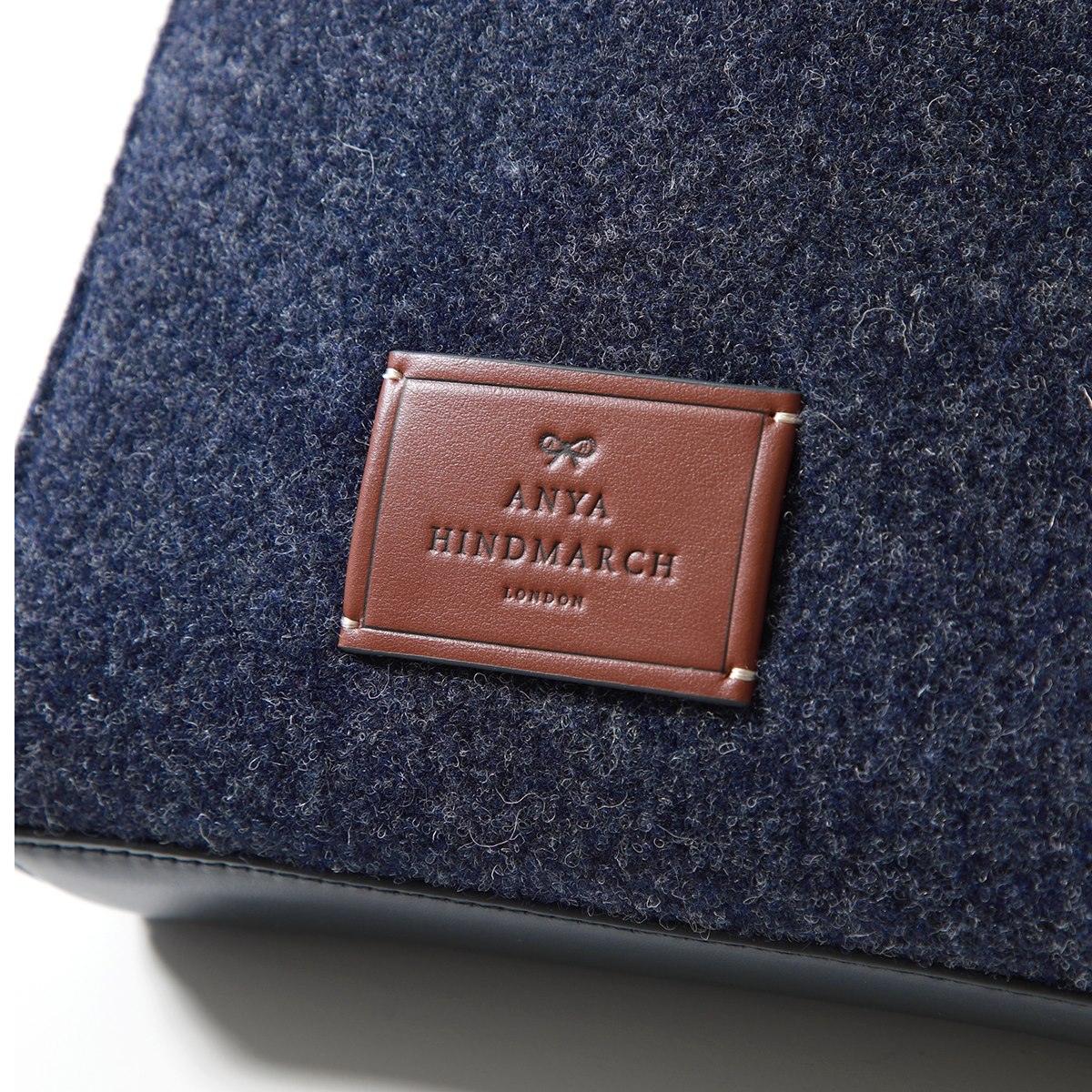 ANYA HINDMARCH アニヤハインドマーチ ショルダーバッグ N/S Tote Mini Eyes アイズ 193177 195164 レディース ハン】