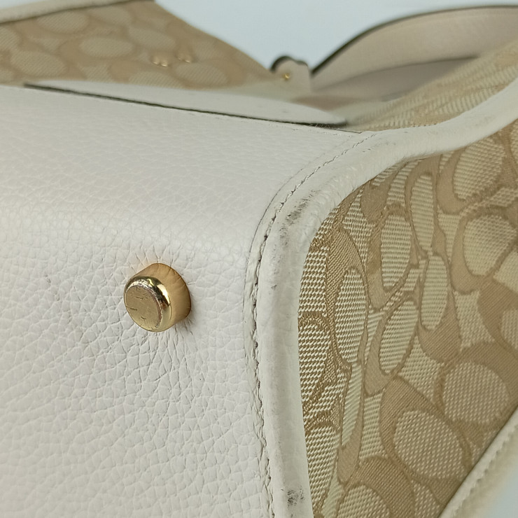 COACH コーチ ハンドバッグ デンプシー トート 22 C8417 ベージュ系 ゴールド金具 シグネチャー ジャカード レザー レディース 2WAY ショルダーバッグ【本物保証】 COACH コーチ ハンドバッグ デンプシー トート 22 C8417 ベージュ系 ゴールド金具 シグネチャー ジャカード レザー レディース 2WAY ショルダーバッグ【本物保証】