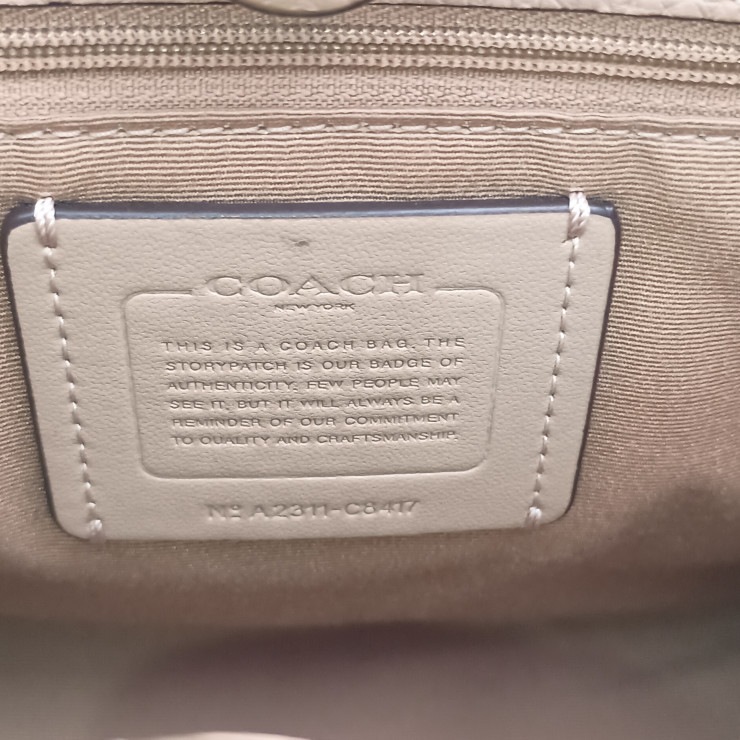 COACH コーチ ハンドバッグ デンプシー トート 22 C8417 ベージュ系 ゴールド金具 シグネチャー ジャカード レザー レディース 2WAY ショルダーバッグ【本物保証】 COACH コーチ ハンドバッグ デンプシー トート 22 C8417 ベージュ系 ゴールド金具 シグネチャー ジャカード レザー レディース 2WAY ショルダーバッグ【本物保証】