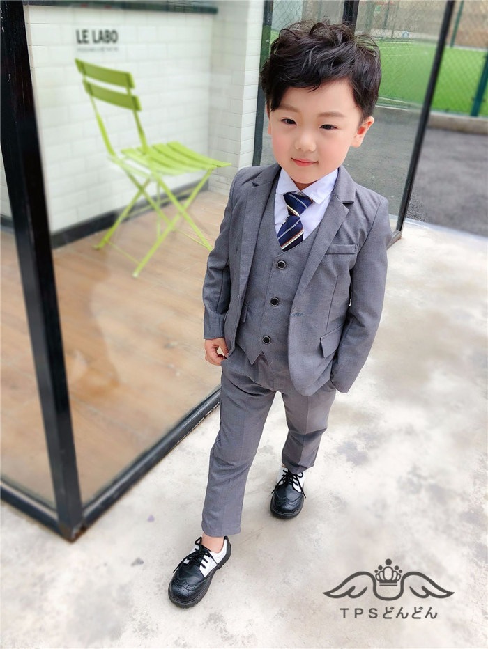 !入学スーツ 男の子 入園スーツ キッズ 男の子 フォーマルスーツ 男の子 おしゃれ 子供スーツ 男の子 子供服 男の子 入園式 男の子 90 入学式 子供服 卒園式 スーツ 男の子 七五三 結婚式 !入学スーツ 男の子 入園スーツ キッズ 男の子 フォーマルスーツ 男の子 おしゃれ 子供スーツ 男の子 子供服 男の子 入園式 男の子 90 入学式 子供服 卒園式 スーツ 男の子 七五三 結婚式
