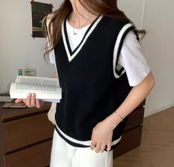 レディース トップス ニット セーター プルオーバー ベスト ミドル丈 袖なし ノースリーブ Vネック かわいい 大人可愛い きれいめ シンプル カジュアル 上品 おしゃれ かっこいい レトロ レディース トップス ニット セーター プルオーバー ベスト ミドル丈 袖なし ノースリーブ Vネック かわいい 大人可愛い きれいめ シンプル カジュアル 上品 おしゃれ かっこいい レトロ