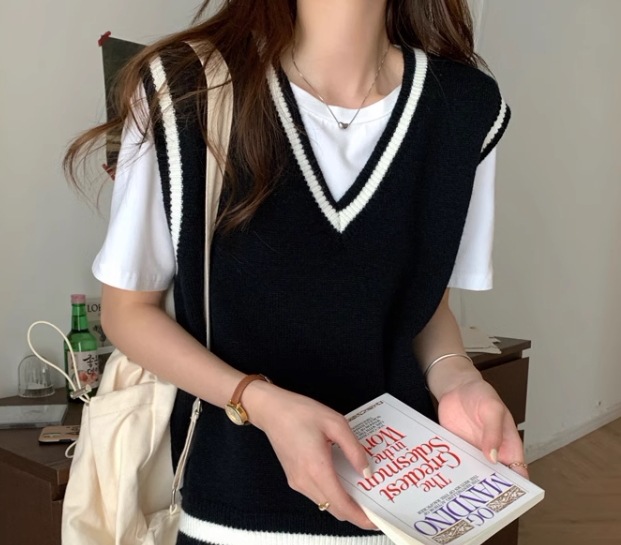 レディース トップス ニット セーター プルオーバー ベスト ミドル丈 袖なし ノースリーブ Vネック かわいい 大人可愛い きれいめ シンプル カジュアル 上品 おしゃれ かっこいい レトロ レディース トップス ニット セーター プルオーバー ベスト ミドル丈 袖なし ノースリーブ Vネック かわいい 大人可愛い きれいめ シンプル カジュアル 上品 おしゃれ かっこいい レトロ