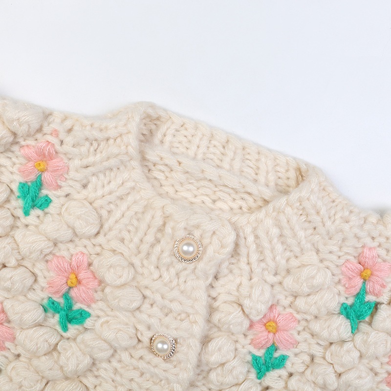 秋冬の女の花甘くてゆったりしたニットカーディガンコートセーター女の上着の外で着る