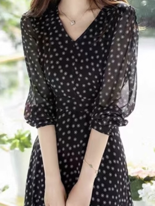 トップス ワンピース フレアワンピース ミモレ丈 かわいい 大人可愛い きれいめ シンプル カジュアル 大人 上品 おしゃれ お洒落 大人女子 こなれ感 個性的 主役級 存在感 美容師