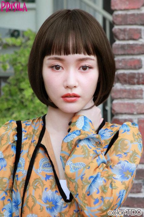 PRADA ナイロン ブラック 三つ折り財布 PRADA 三つ折り財布 レザーナイロン三角プレート テスート ブラック
