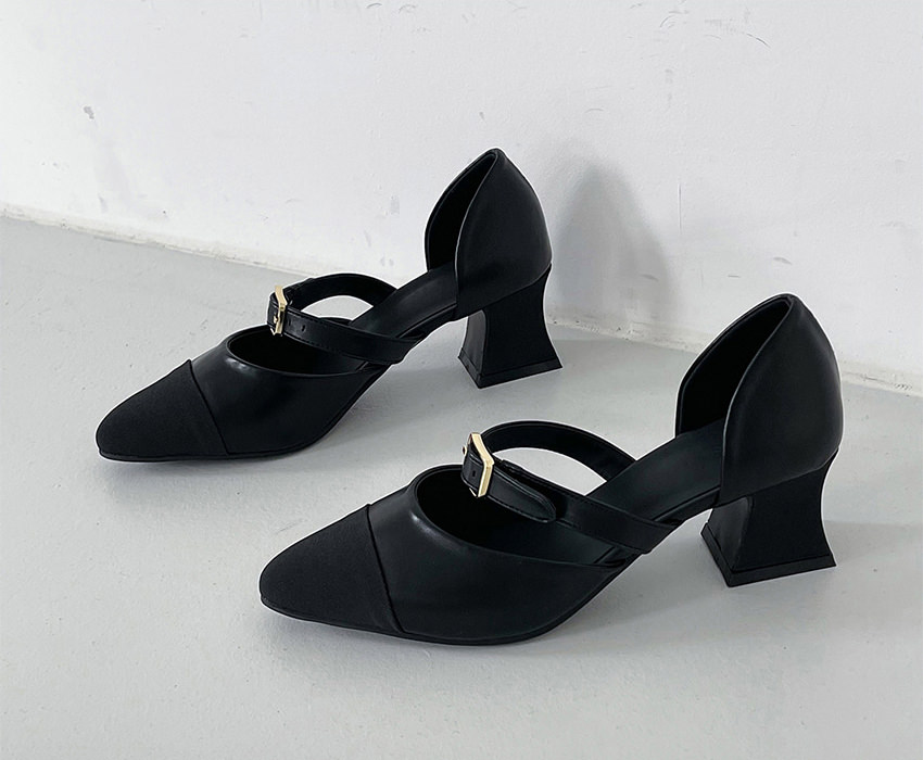 パンプス セパレート キャップトゥ ストラップ ポインテッドトゥ 黒 ベージュ アイボリー