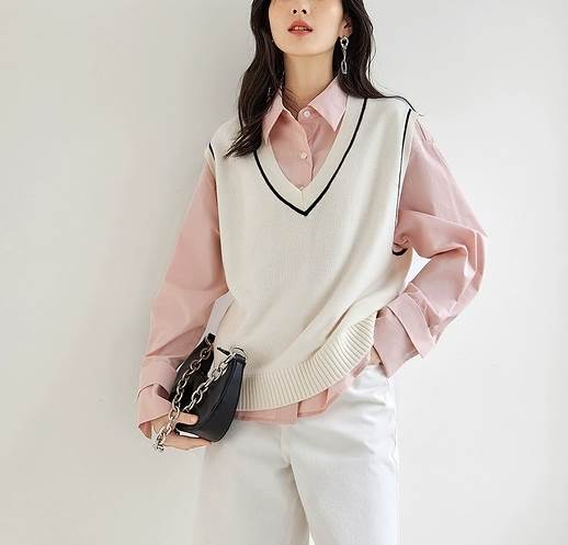 トップス ベスト ショート丈 袖なし 襟なし Vネック プルオーバー ニット かわいい 大人可愛い シンプル カジュアル 大人 上品 おしゃれ お洒落 かっこいい レトロ 大人女子 こなれ感 ラフ キ