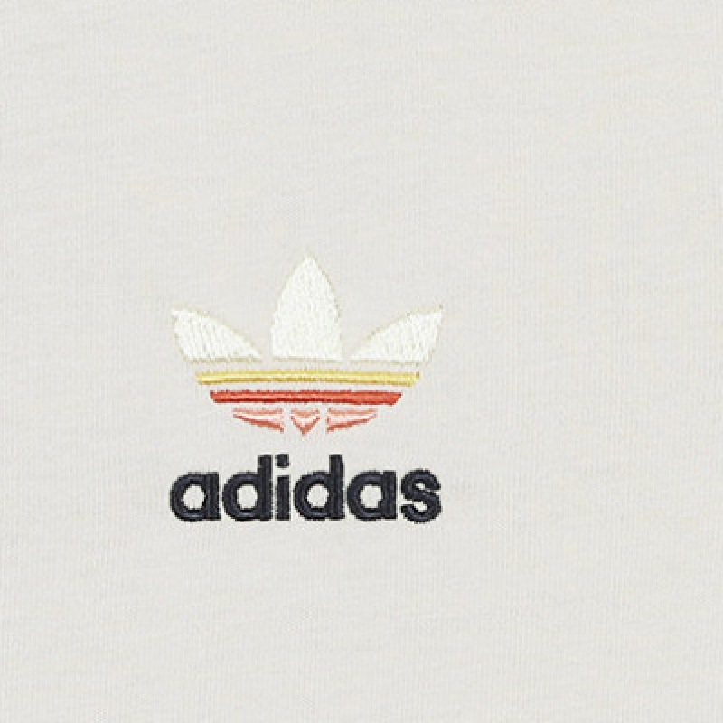 アディダスショートスリーブTシャツアディカラープラネットTシャツ