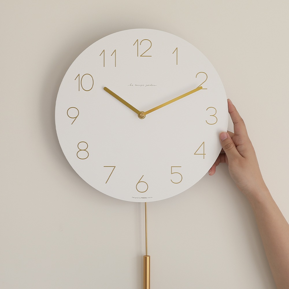 ムアス フラットウッド振り子無騒音壁時計インテリアリビングルーム時計 ムアス フラットウッド振り子無騒音壁時計インテリアリビングルーム時計