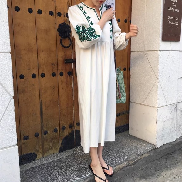 2カラー ルーズなハーフオープンカラーの長袖ドレス レディース ワンピース ドレス フレアスカート ロングスカート 膝下 ロング ミドル丈 長袖 襟なし ノーカラー フレア ストレート 2カラー ルーズなハーフオープンカラーの長袖ドレス レディース ワンピース ドレス フレアスカート ロングスカート 膝下 ロング ミドル丈 長袖 襟なし ノーカラー フレア ストレート