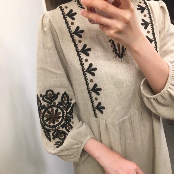 2カラー ルーズなハーフオープンカラーの長袖ドレス レディース ワンピース ドレス フレアスカート ロングスカート 膝下 ロング ミドル丈 長袖 襟なし ノーカラー フレア ストレート 2カラー ルーズなハーフオープンカラーの長袖ドレス レディース ワンピース ドレス フレアスカート ロングスカート 膝下 ロング ミドル丈 長袖 襟なし ノーカラー フレア ストレート