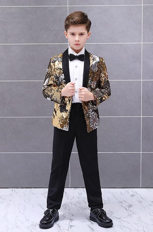 【急速出荷!】ステージ衣装 キッズ スパンコールスーツ ジャケット パンツ シャツ 蝶ネクタイ男の子 カラースーツ 長袖 スーツコート 子供 テーラードジャケット おしゃれ 派手 結婚式 ピアノ発表会 【急速出荷!】ステージ衣装 キッズ スパンコールスーツ ジャケット パンツ シャツ 蝶ネクタイ男の子 カラースーツ 長袖 スーツコート 子供 テーラードジャケット おしゃれ 派手 結婚式 ピアノ発表会