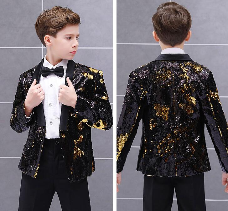 【急速出荷!】ステージ衣装 キッズ スパンコールスーツ ジャケット パンツ シャツ 蝶ネクタイ男の子 カラースーツ 長袖 スーツコート 子供 テーラードジャケット おしゃれ 派手 結婚式 ピアノ発表会 【急速出荷!】ステージ衣装 キッズ スパンコールスーツ ジャケット パンツ シャツ 蝶ネクタイ男の子 カラースーツ 長袖 スーツコート 子供 テーラードジャケット おしゃれ 派手 結婚式 ピアノ発表会