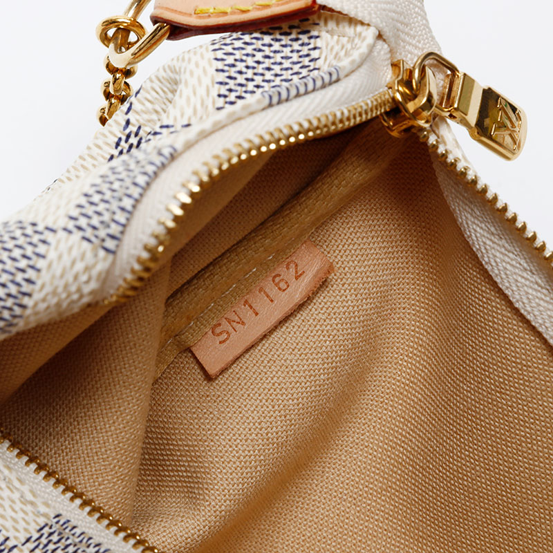 ショルダーバッグ ホワイト WS20532