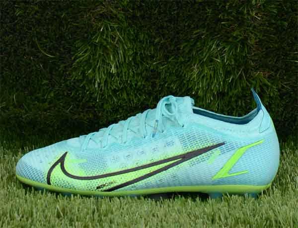 Qoo10] NIKE ヴェイパー14 エリート HG サッカー
