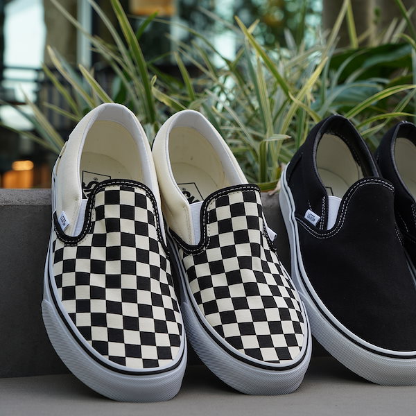 vans スリッポン 販売 海外 モデル