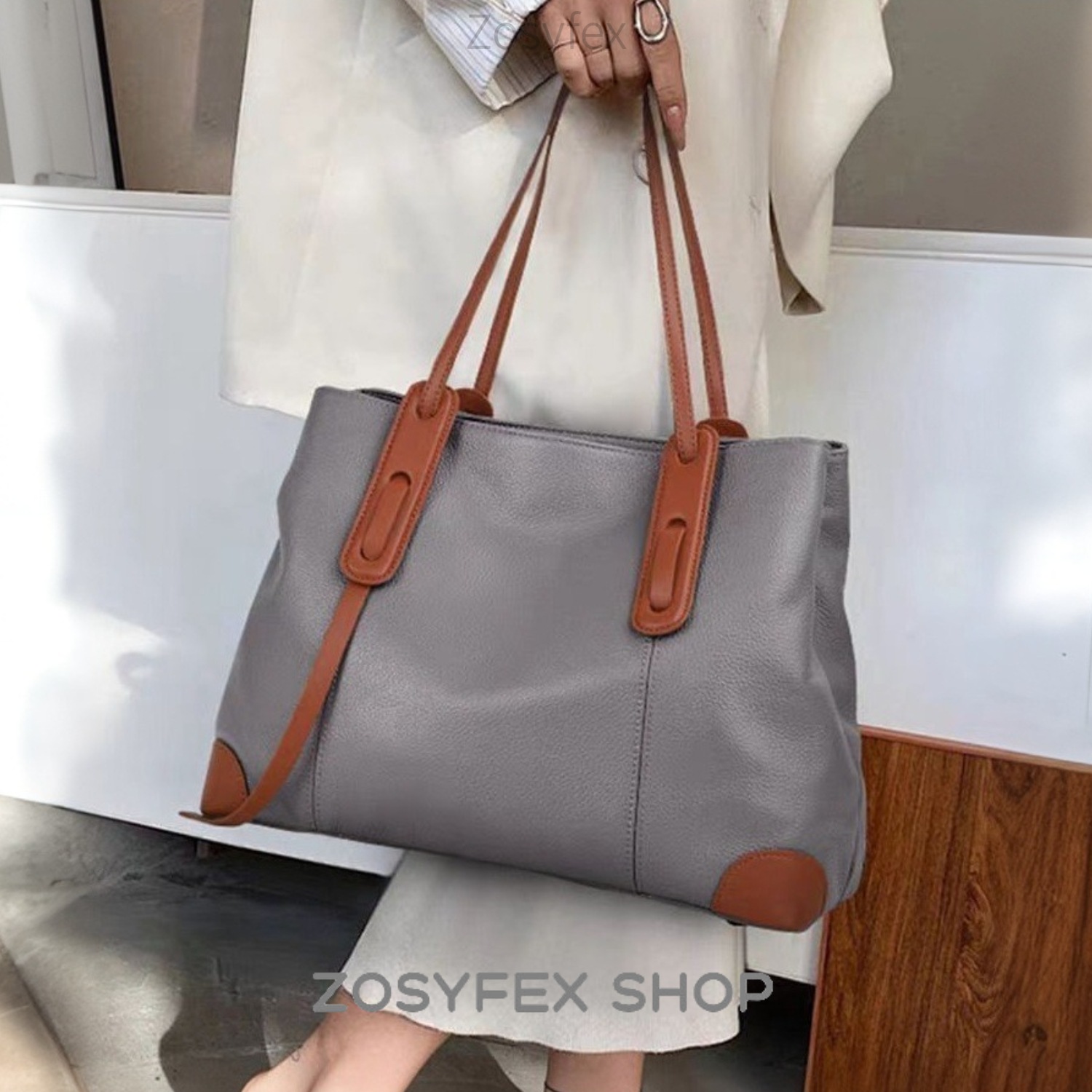 2025年新作潮流本革女性ショルダーバッグファッション秋冬春夏チェーンバッグ高級感あふれるキルティングチェーンバッグどんなコーディネートにも合わせやすい 2025年新作潮流本革女性ショルダーバッグファッション秋冬春夏チェーンバッグ高級感あふれるキルティングチェーンバッグどんなコーディネートにも合わせやすい