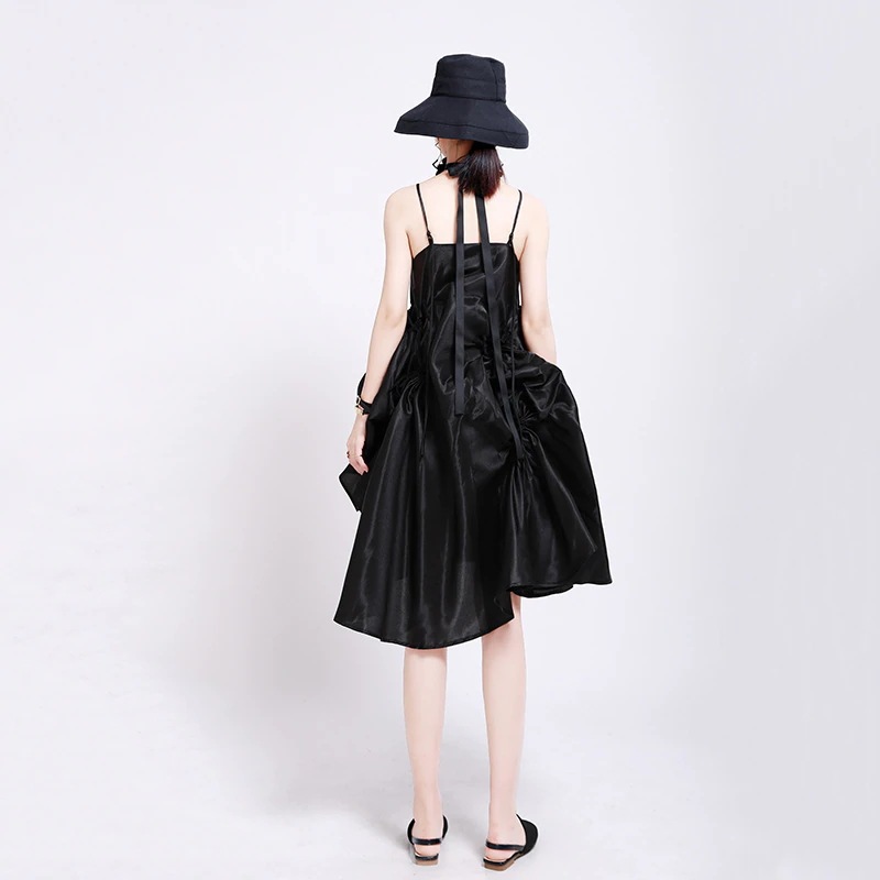 キャミワンピース暗黒小衆デザイン感多しわ引きひも吊りスカート不規則ワンピース パーティードレス