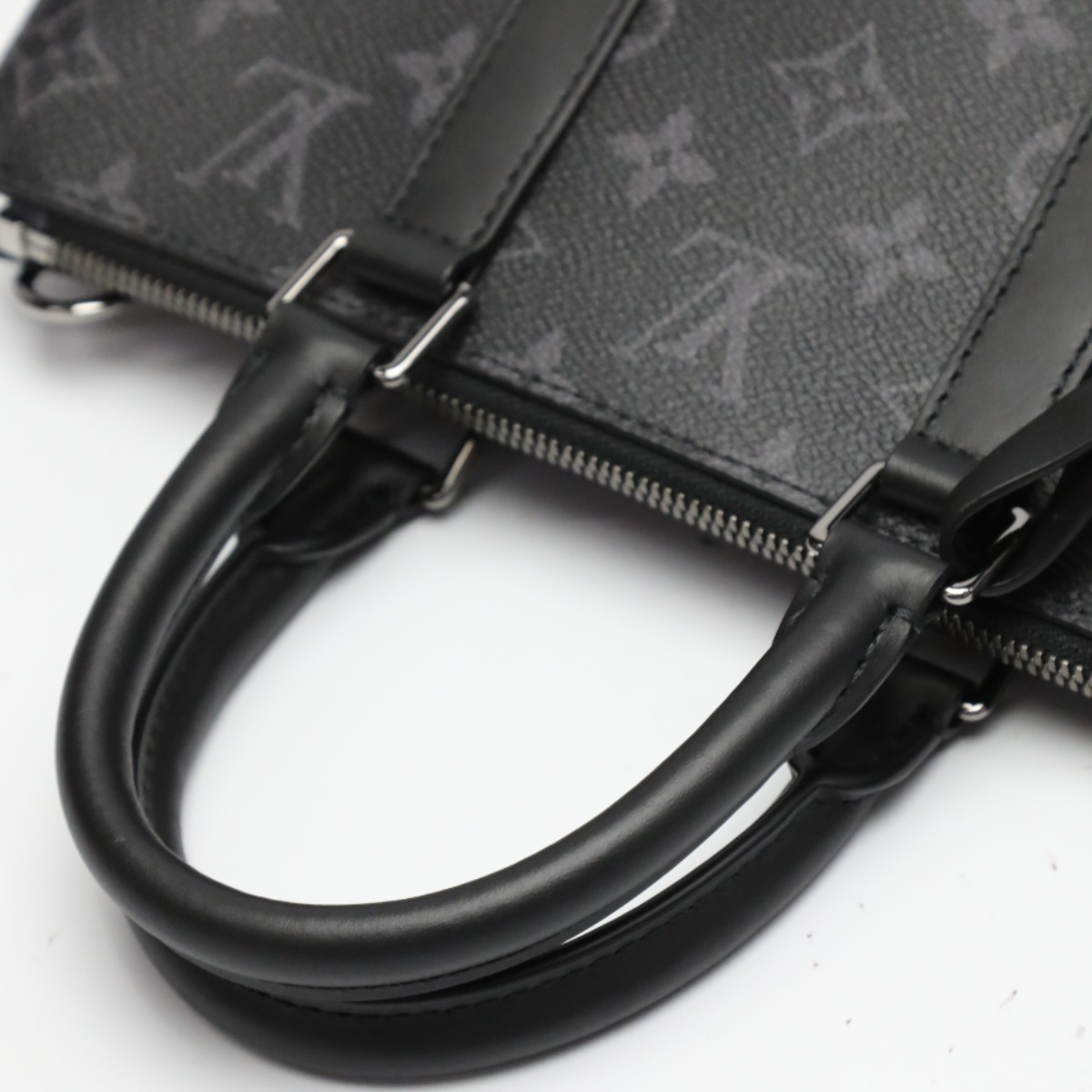 M46456 サックプラ・クロス モノグラム・エクリプス ショルダーバッグ ブラック M46456 サックプラ・クロス モノグラム・エクリプス ショルダーバッグ ブラック