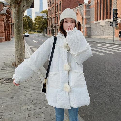 【即納】ダウンジャケット レディース ダウン ショート丈 アウター 中綿コート レディース ショートダウン 韓国 無地 ガーリー 秋 冬 長袖 可愛い キルティング フリル ポンポン フェイクファー 【即納】ダウンジャケット レディース ダウン ショート丈 アウター 中綿コート レディース ショートダウン 韓国 無地 ガーリー 秋 冬 長袖 可愛い キルティング フリル ポンポン フェイクファー
