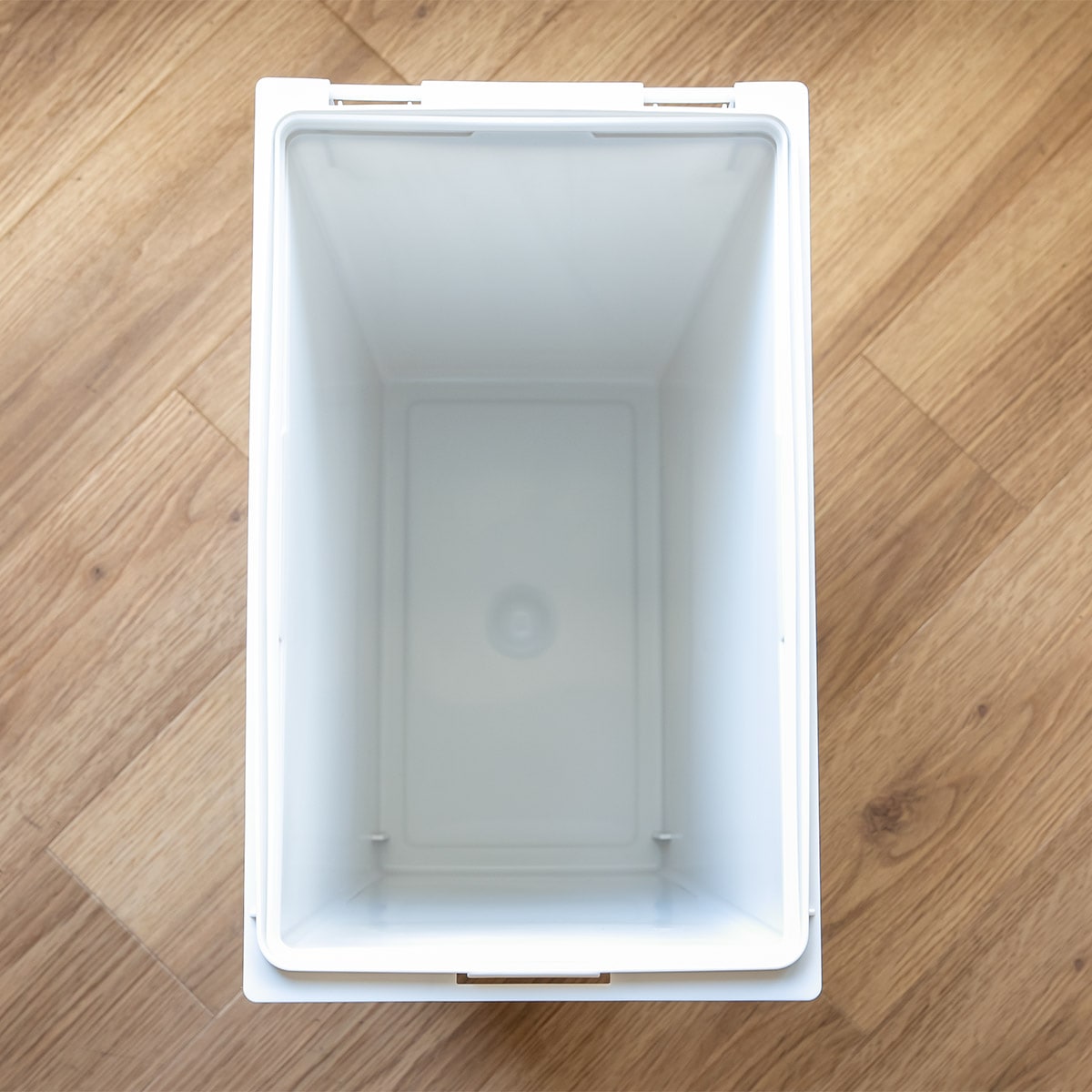 ゴミ箱 45L 同色3個セット ユニード フリップオープン プラスチック ごみ箱 45リットル 両開き 棚下OK キッチン ふた付き スリム 分別 日本製 チャコールブラック ホワイトグレー