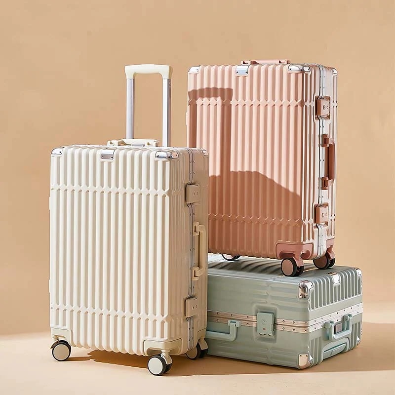 スーツケース Sサイズ 可愛い USBポート カップホルダー 機内持ち込み ダイヤルロック かわいい 静音 小型 大容量 おしゃれ 旅行かばん キャリーケース キャリーバッグ 入学 修学旅行 出張 国