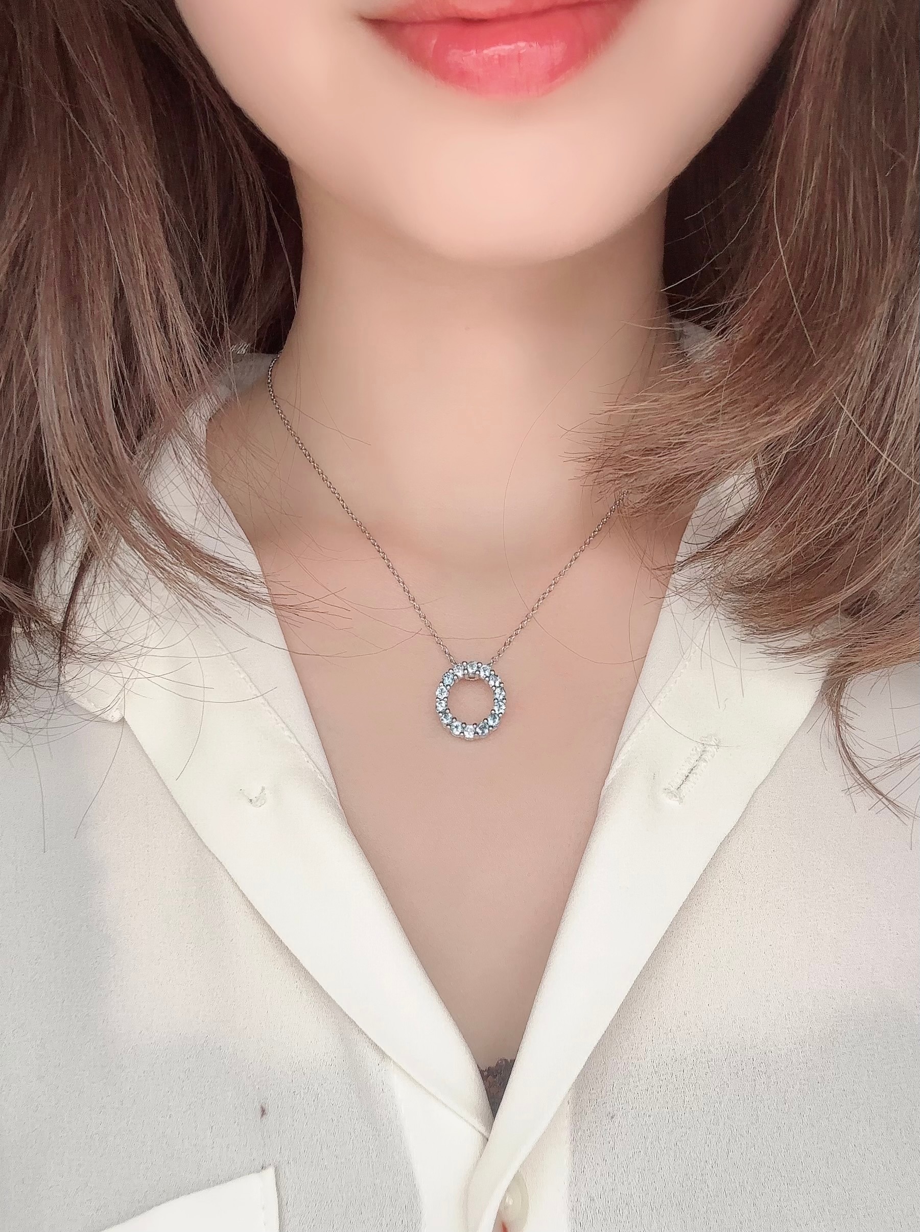 天然 ブルートパーズネックレス サークル ドーナツ 上品 数量限定！ 華奢 ジュエリー ペンダント 誕生日 バレンタイン 宝石 貴金属 ジュエリー 冠婚葬祭 セミフォーマル デート