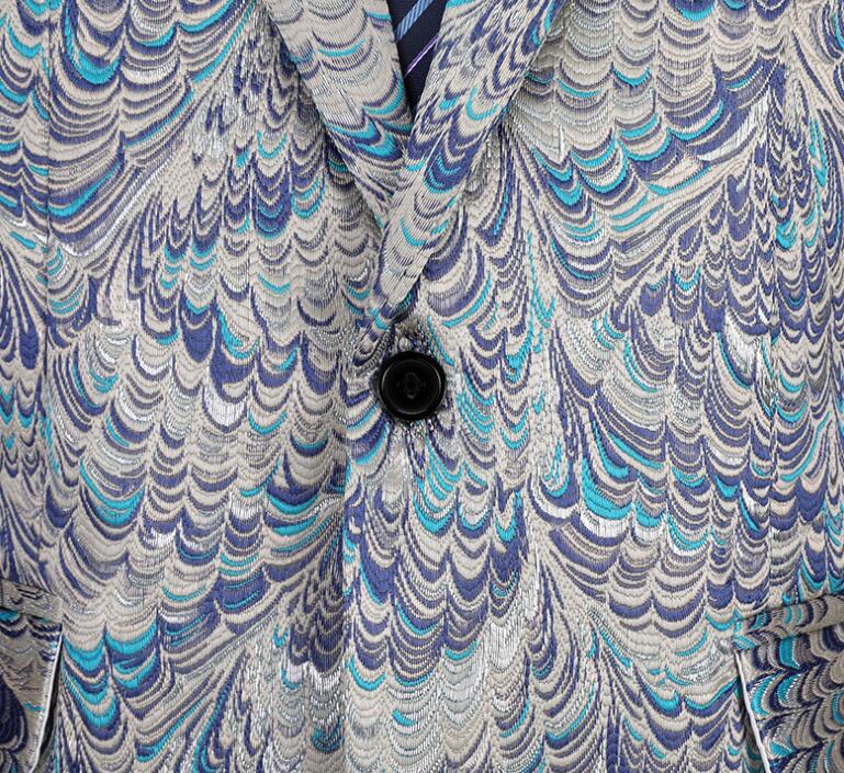 【急速出荷!】メンズ ステージ衣装 スーツジャケット 花柄 総柄 一個釦 スーツ タキシード 紳士服 孔雀ジャカード おしゃれ アメカジ 個性 新聞プリント 舞台 スーツ 結婚式 パーティー 忘 DJ